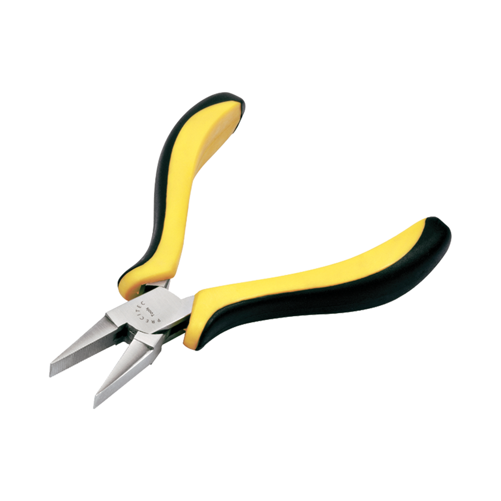 Kit de útiles con maletín de plástico 265 x 220 x 80 mm