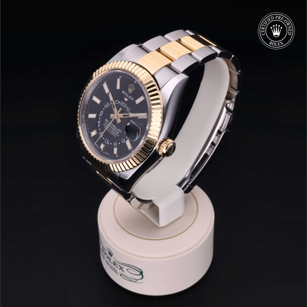 Rolex Certified Pre-owned Sky-Dweller 2018, 42 mm, Oro amarillo V002200239