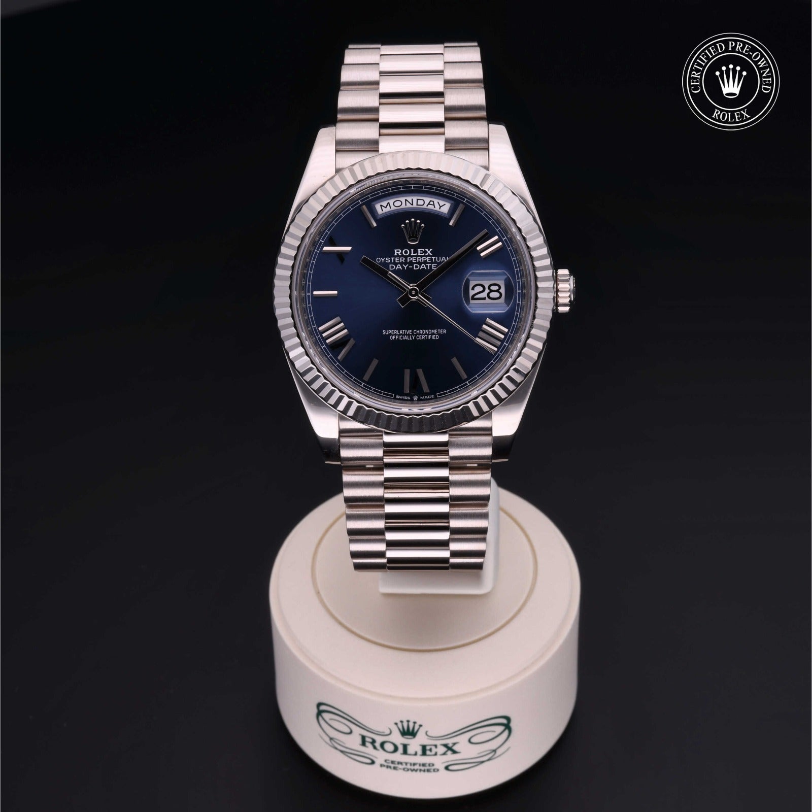 Rolex Certified Pre-owned Day-Date 40 2021, 40 mm, Oro blanco V002200396